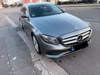 Gebraucht Mercedes 220 2016 Grau Kombi