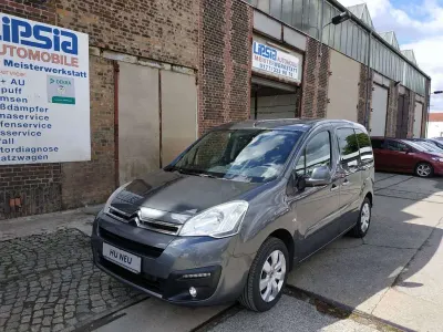 Gebraucht Citroën Berlingo 110 PS (80 kW) 2016 Lack grau shark Van / Kleinbus