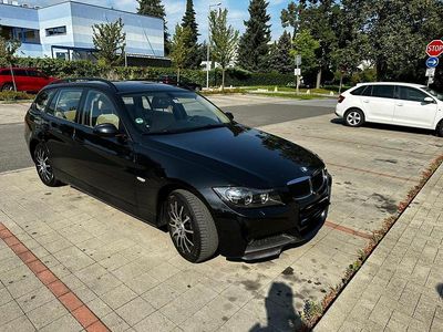 Brugt BMW 318 143 HK (105 kW) 2008 Sort Stationcar