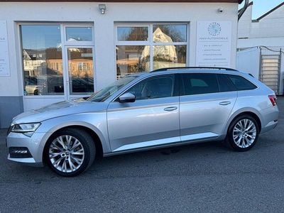 Stribrna brilliant/ brilliants Gebraucht 2021 Skoda Superb Ambition Kombi | 20.850 € (Guter Preis)