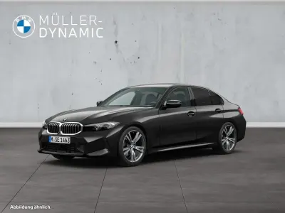 Gebraucht BMW 330 Efficient Dynamics 286 PS (210 kW) 2023 Saphirschwarz (metallic) Limousine