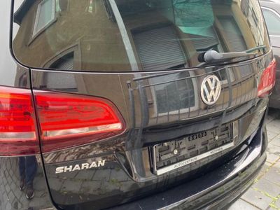 Gebraucht VW Sharan Highline 184 PS (135 kW) 2017 Schwarz Van / Kleinbus