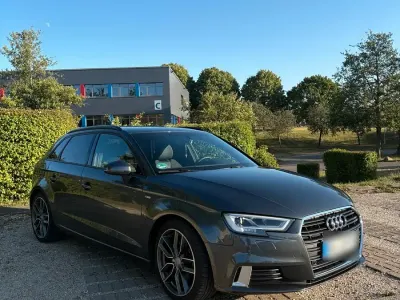 Gebraucht Audi A3 Comfort 150 PS (110 kW) 2020 Grau Limousine