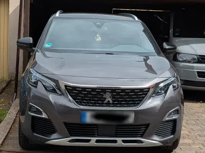 Gebraucht Peugeot 5008 Allure GT-Line 165 PS (121 kW) 2017 Grau SUV