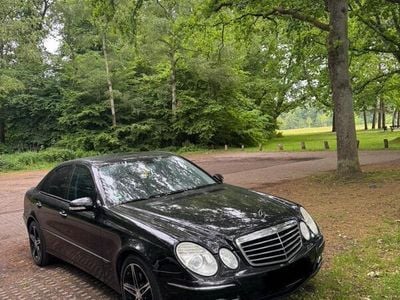 Mercedes E300