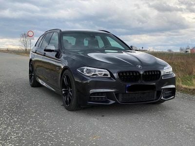 BMW M550