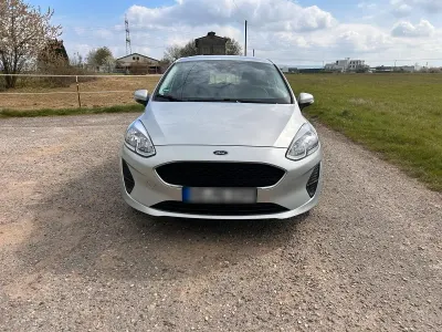 Usata Ford Fiesta Cool & Connect 101 CV (74 kW) 2019 Argento Utilitaria