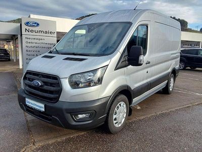 Polarsilber metallic Gebraucht 2023 Ford Transit Trend Van / Kleinbus | 35.938 € (Etwas zu teuer)