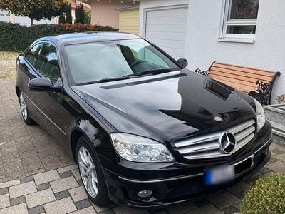 Gebraucht Mercedes CLC180 143 PS (105 kW) 2009 Schwarz Kleinwagen