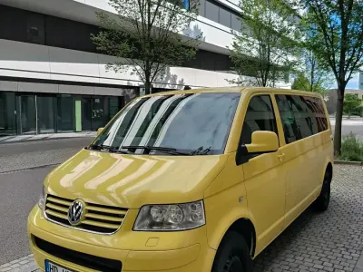 Gebraucht VW Caravelle 174 PS (127 kW) 2005 Gelb Van