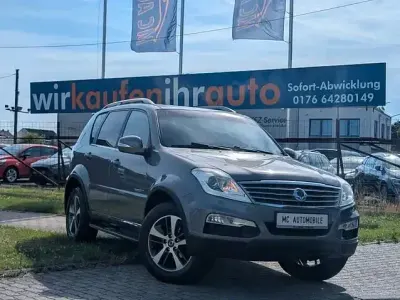 Gebraucht SsangYong Rexton Quartz 155 PS (114 kW) 2014 Grau (metallic) SUV