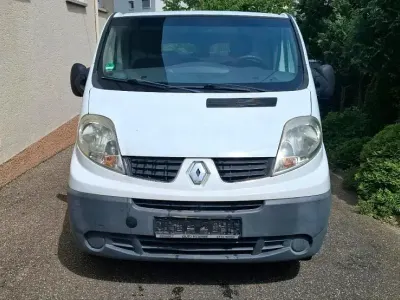 Gebraucht Renault Trafic 2010 Weiß Van / Kleinbus