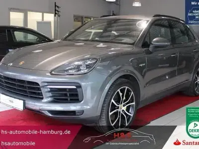 Gebraucht Porsche Cayenne E-Hybrid 462 PS (339 kW) 2021 Grau SUV