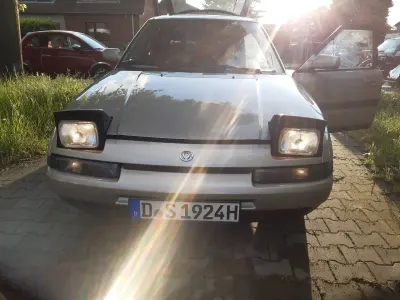 Gebraucht Mazda 323F 88 PS (64 kW) 1993 Gold Limousine