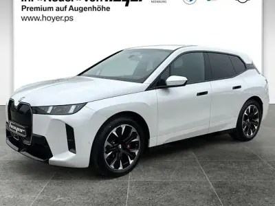 Neu BMW iX M Sport 300 kW (408 PS) 2026 Weiß SUV