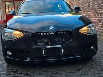 Gebraucht BMW 116 Sport Line 136 PS (100 kW) 2014 Schwarz Kleinwagen