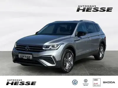 Gebraucht VW Tiguan Allspace Move 193 PS (141 kW) 2024 Pyritsilber SUV