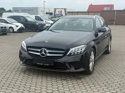 Gebraucht Mercedes C200 184 PS (135 kW) 2019 Schwarz Kombi