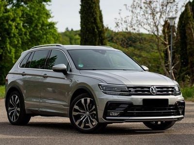 Second-hand VW Tiguan R-line 179 CP (131 kW) 2018 Argintiu SUV