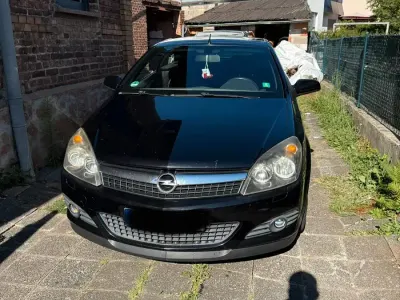 Gebraucht Opel Astra 140 PS (102 kW) 2006 Schwarz Cabrio