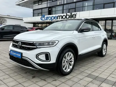 Gebraucht VW T-Roc Style 150 PS (110 kW) 2023 Pure white mit dach in ... SUV