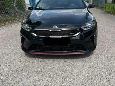 Gebraucht Kia ProCeed GT 204 PS (150 kW) 2021 Schwarz Kombi
