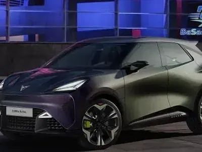 Nuova Cupra Raval VZ 166 kW (226 CV) 2026 Berlina