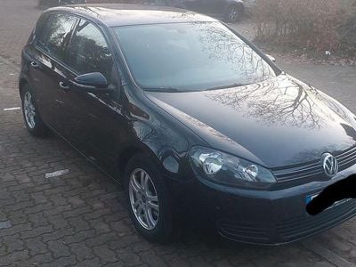 Gebraucht VW Golf Comfortline 105 PS (77 kW) 2010 Schwarz Limousine