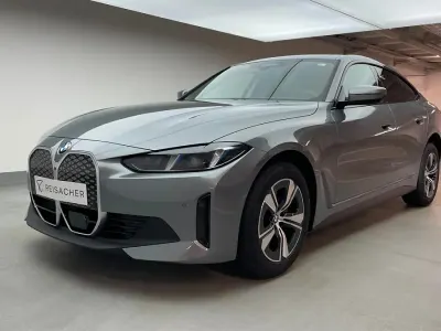 Nowe BMW i4 Efficient Dynamics 250 kW (340 KM) 2026 Szary Sedan/Limuzyna