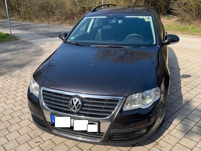 Gebraucht VW Passat Trendline 110 PS (80 kW) 2010 Braun Kombi
