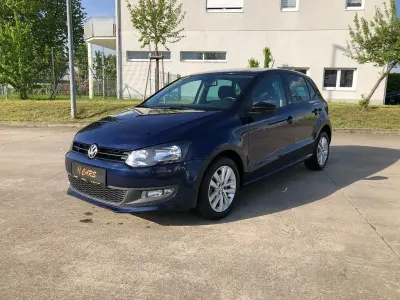 Używany VW Polo Style 90 KM (66 kW) 2012 Niebieski Hatchback