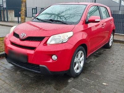 Gebraucht Toyota Urban Cruiser 101 PS (74 kW) 2009 Rot Kleinwagen