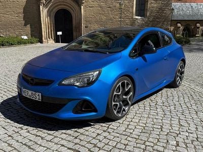 Second-hand Opel Astra OPC 280 CP (205 kW) 2014 Albastru Coupe