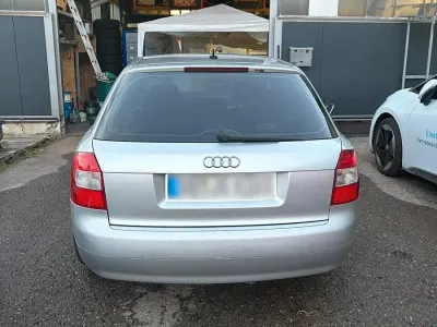 Gebraucht Audi A4 S-Line 163 PS (119 kW) 2003 Silber Kombi