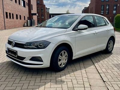 Second-hand VW Polo Trendline 75 CP (55 kW) 2018 Alb Hatchback