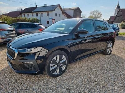 Gebraucht Skoda Scala First Edition 116 PS (85 kW) 2024 Schwarz Kleinwagen
