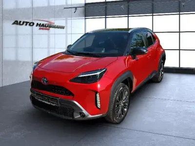 Gebraucht Toyota Yaris Cross 92 PS (67 kW) 2022 Schwarz SUV