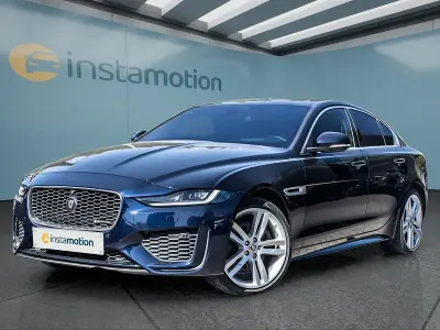 Używany Jaguar XE R-Dynamic 204 KM (150 kW) 2021 Niebieski Sedan/Limuzyna