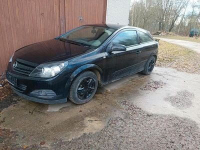Gebraucht Opel Astra GTC 105 PS (77 kW) 2005 Schwarz Coupé