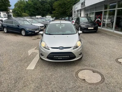 Gebraucht Ford Fiesta Trend 82 PS (60 kW) 2009 Other Limousine