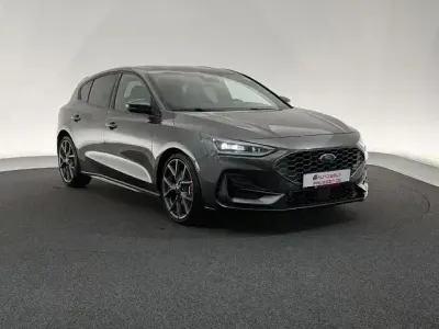 Gebraucht Ford Focus ST 280 PS (205 kW) 2023 Grau Limousine