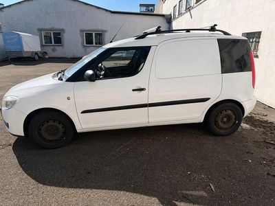 Usata Skoda Roomster 69 CV (50 kW) 2008 Bianco Monovolume