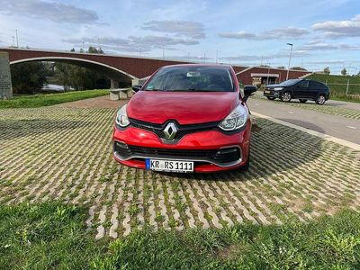 Second-hand Renault Clio R.S. R.S. 200 CP (147 kW) 2014 Roșu Hatchback