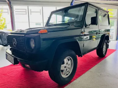 Gebraucht Mercedes G230 125 PS (91 kW) 1987 Grün SUV
