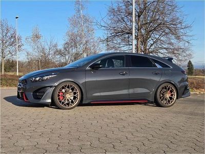 Gebraucht Kia ProCeed Comfort 204 PS (150 kW) 2023 Grau Kombi