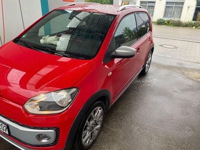 VW cross up!