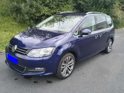 Gebraucht VW Sharan Highline 150 PS (110 kW) 2022 Blau Van / Kleinbus