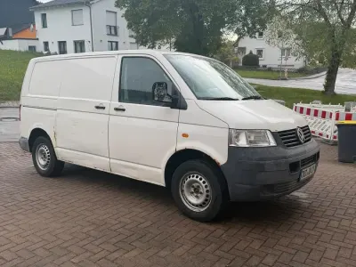 Gebraucht VW Transporter 84 PS (61 kW) 2006 Weiß Van