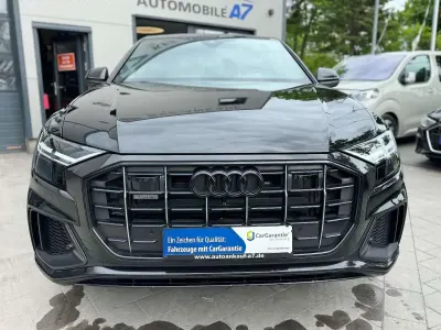 Gebraucht Audi Q8 S-Line 286 PS (210 kW) 2022 Schwarz SUV