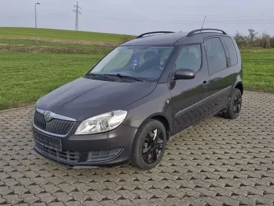 Gebraucht Skoda Roomster Plus Edition 86 PS (63 kW) 2010 Braun Van / Kleinbus